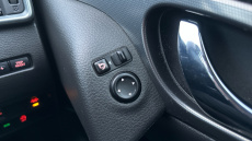 Nissan Qashqai 1.2 DiG-T N-Connecta 5dr Xtronic Petrol Hatchback